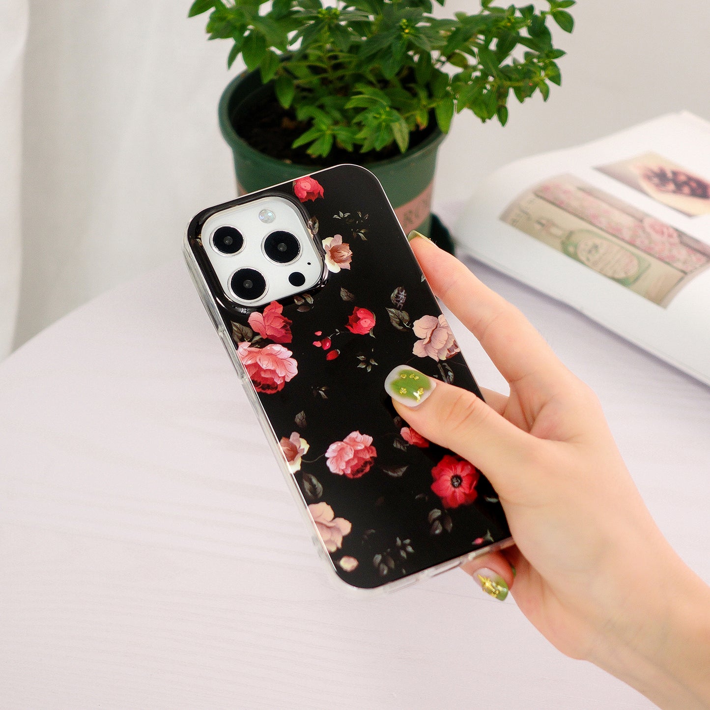 Glow in The Dark Luminous Soft TPU Thin Cover Shockproof Protective Phone Cases for Apple iPhone 13 Pro 6.1 inch