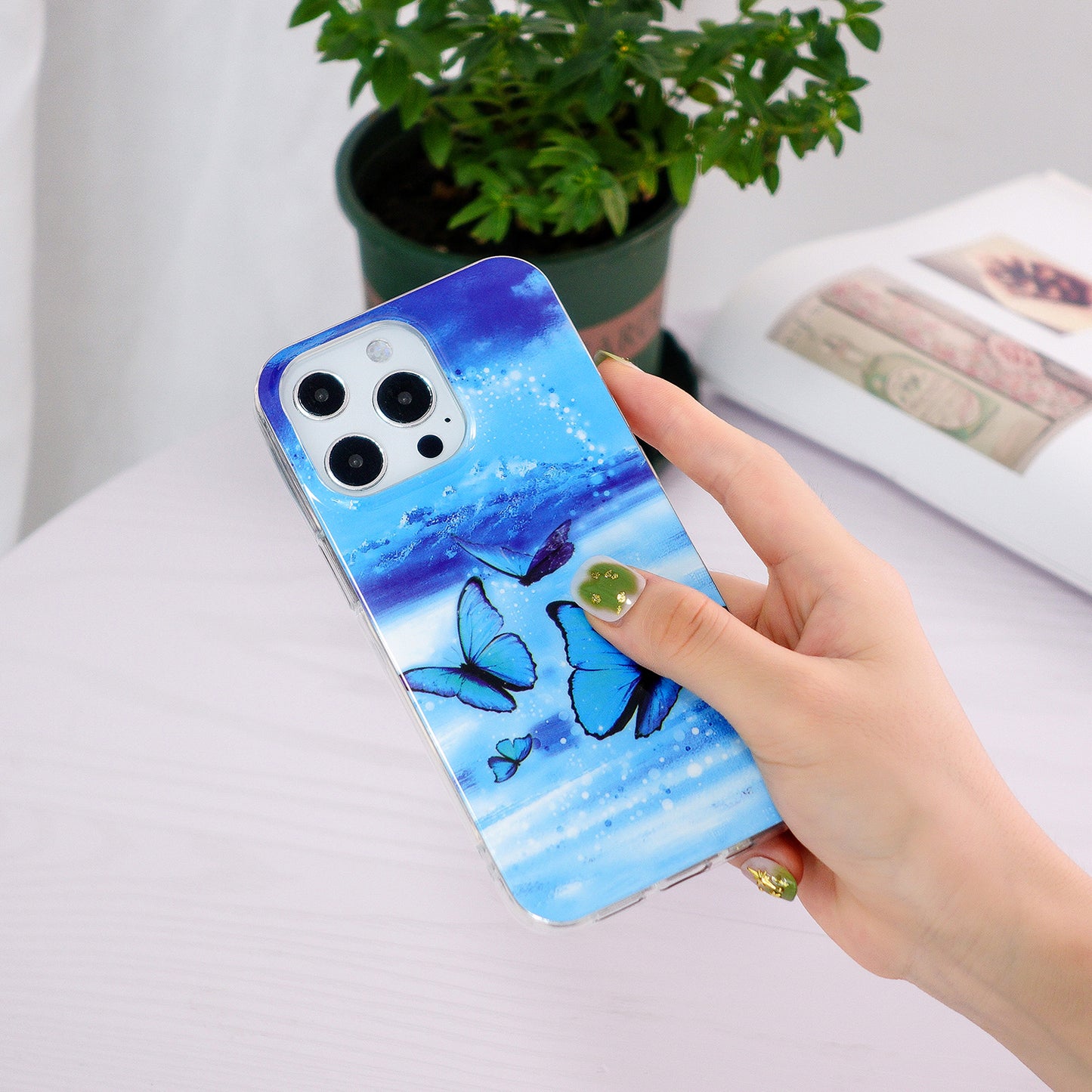 Glow in The Dark Luminous Soft TPU Thin Cover Shockproof Protective Phone Cases for Apple iPhone 13 Pro 6.1 inch
