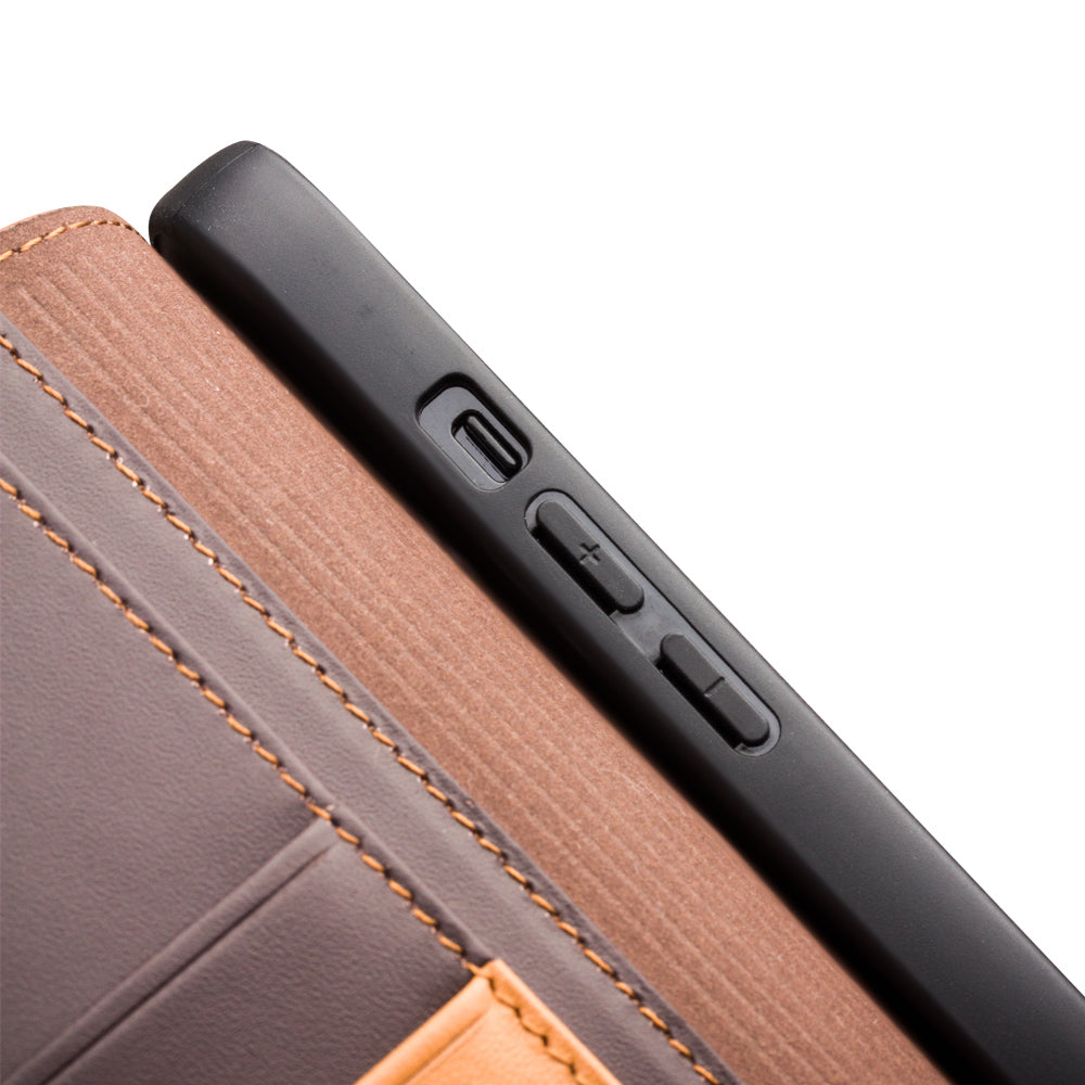 QIALINO Folio Flip Wallet Design Top Layer Cowhide Leather Phone Cover with Stand for iPhone 13 Pro Max 6.7 inch