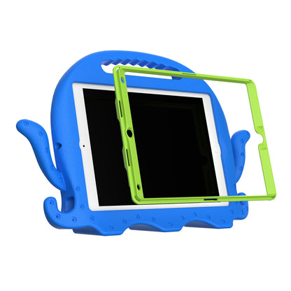 For iPad Pro 10.5-inch (2017)/iPad Air 10.5 inch (2019)/iPad 10.2 (2020)/(2019)/(2021) Cute Octopus Pen Slot Design EVA Case Impact-resistant Tablet Cover with Handle and Shoulder Strap
