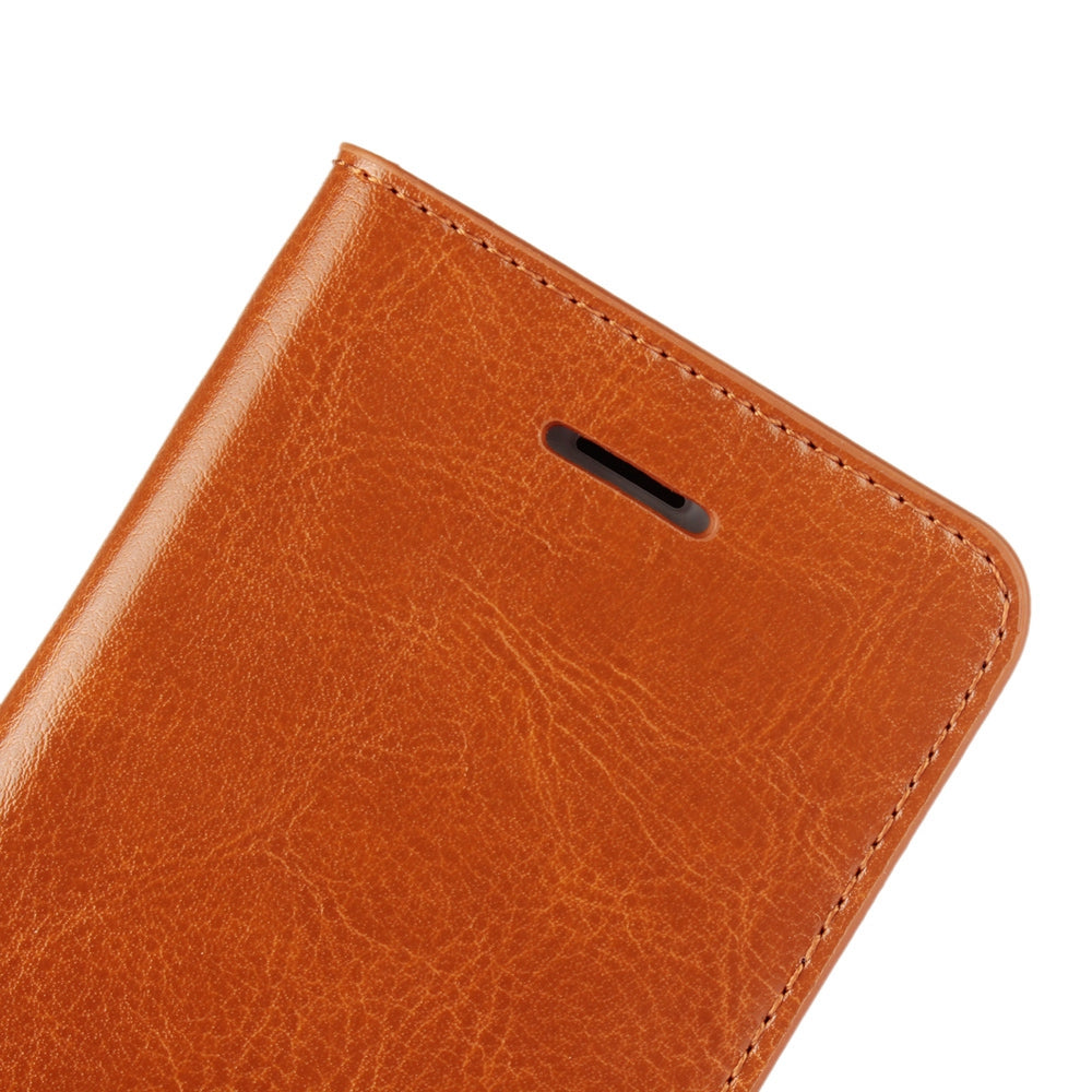 For iPhone SE (2020)/SE (2022)/8/7 4.7 inch Oiled-edgingCrazy Horse Genuine Leather Attached Hard PC Inner Case Wallet Stand Flip Phone Cover -Red