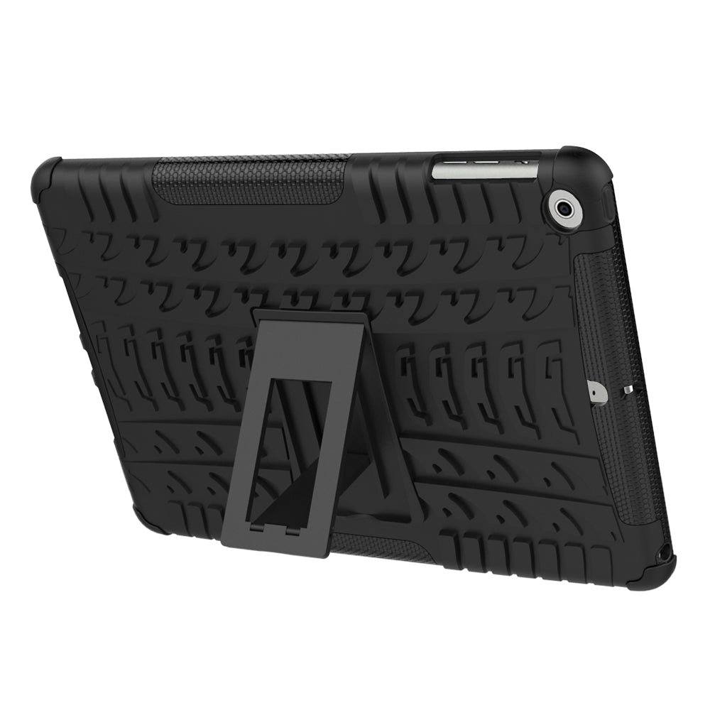 For iPad 9.7 (2018) / 9.7 (2017) Tyre Pattern Kickstand Hybrid PC + TPU Protective Case
