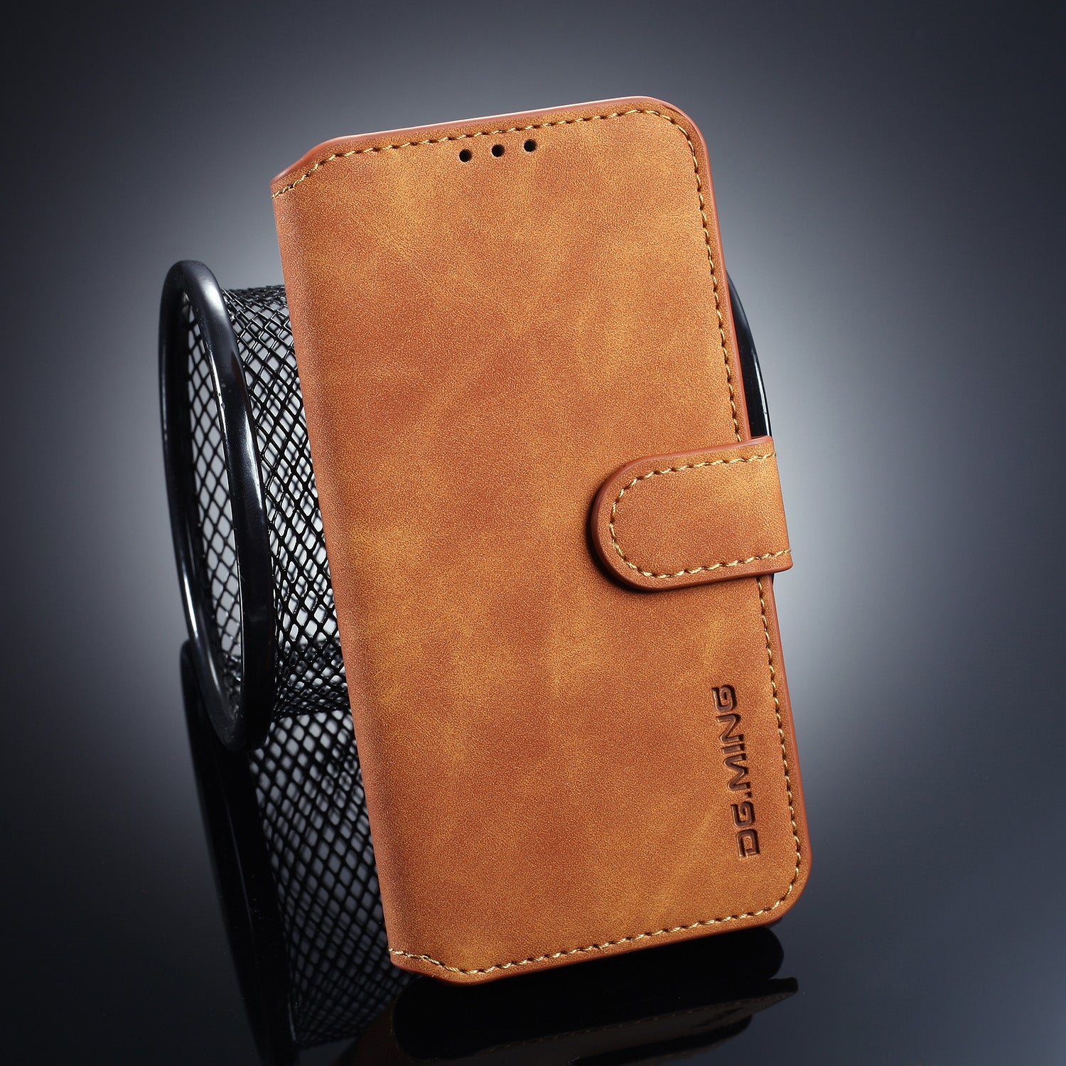 DG.MING Retro Style Wallet Leather Stand Case for Samsung Galaxy S10e