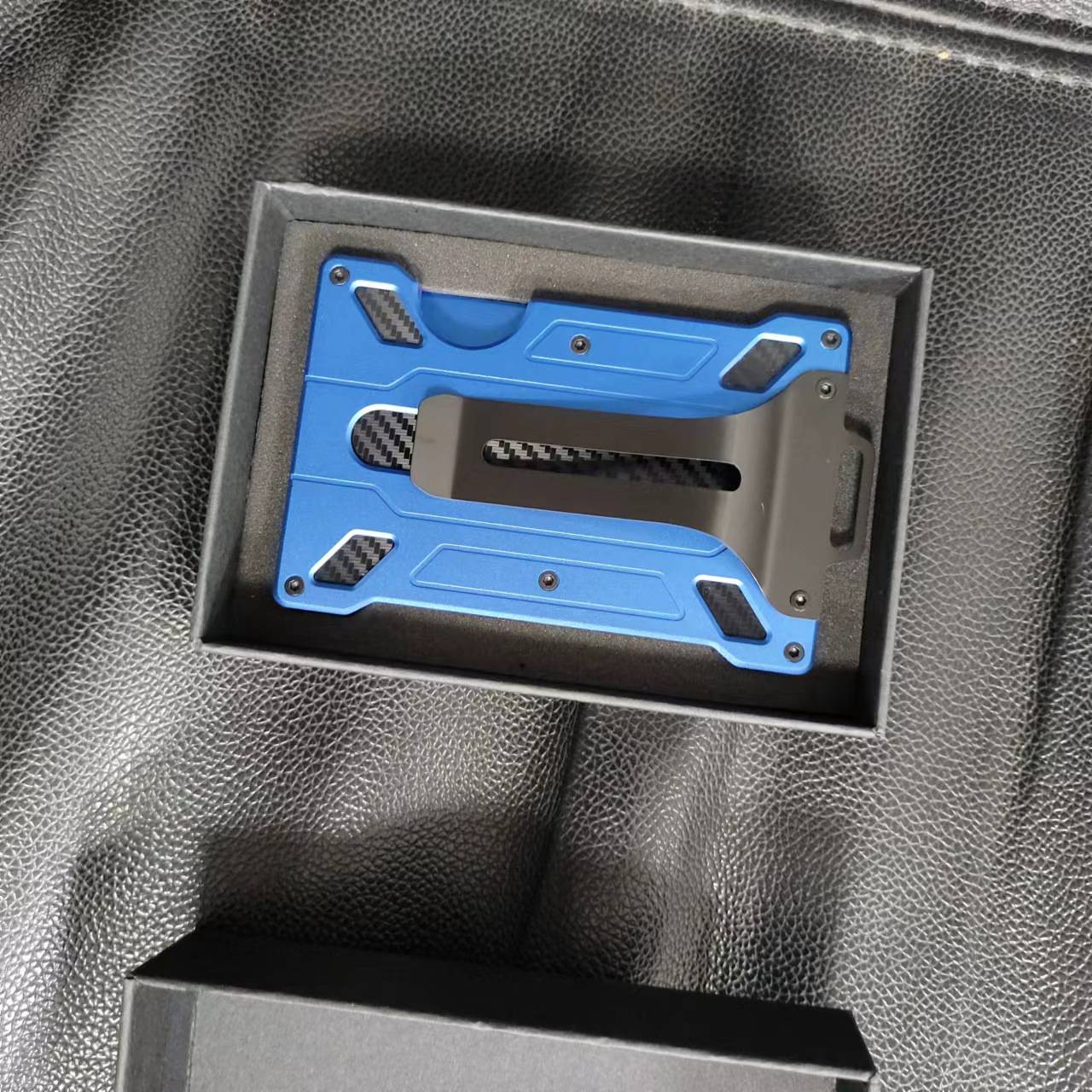 RFID Blocking Aluminum Alloy Card Holder ID Credit Card Cash Storage Case with Clip