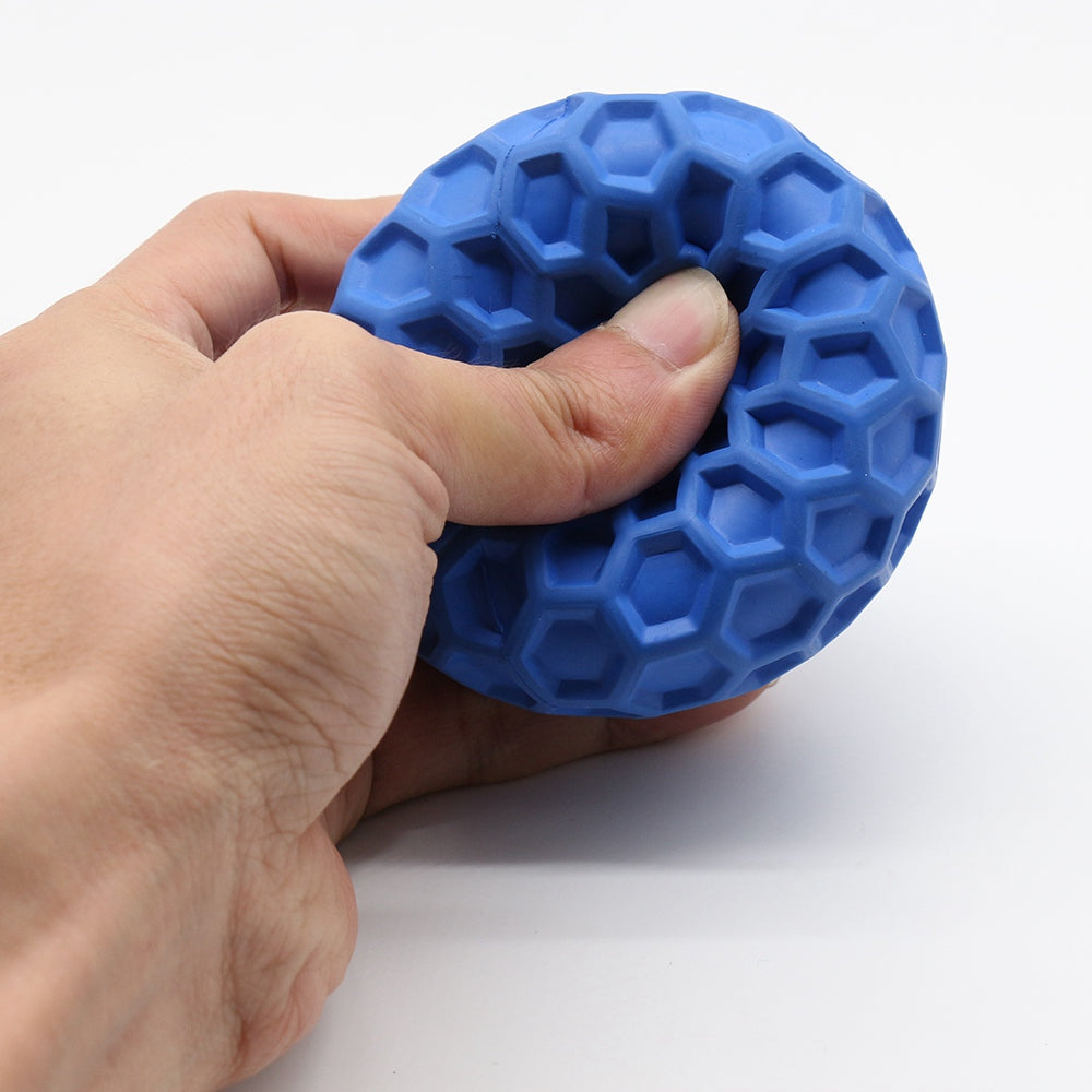 Honeycomb Ball Natural Rubber Pet Teeth Massage Ball Dog Chewing Bite Toy with Squeaky Sound