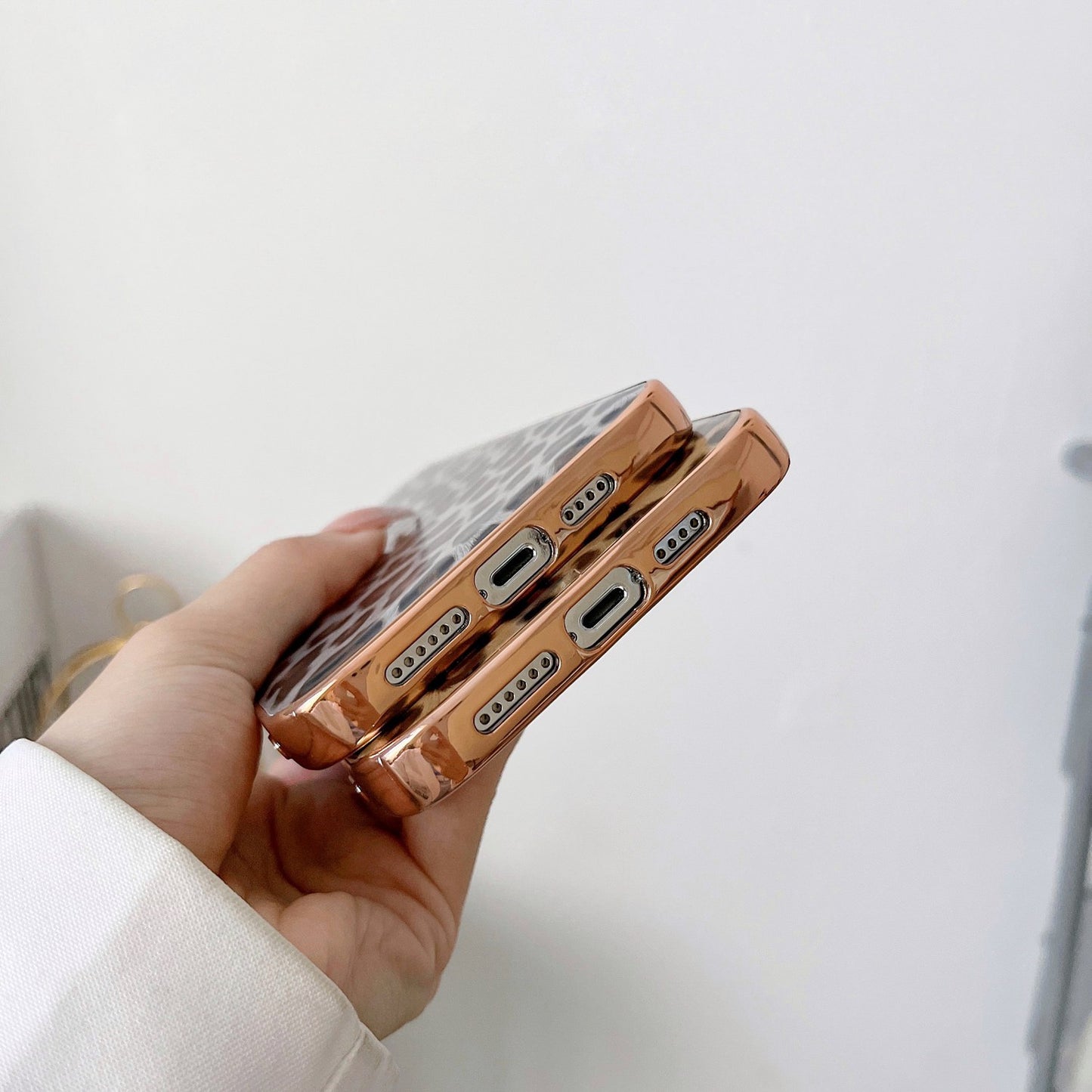 For iPhone 13 Pro 6.1 inch Electroplating Leather Coated TPU Back Case Leopard Pattern Protective Phone Cover