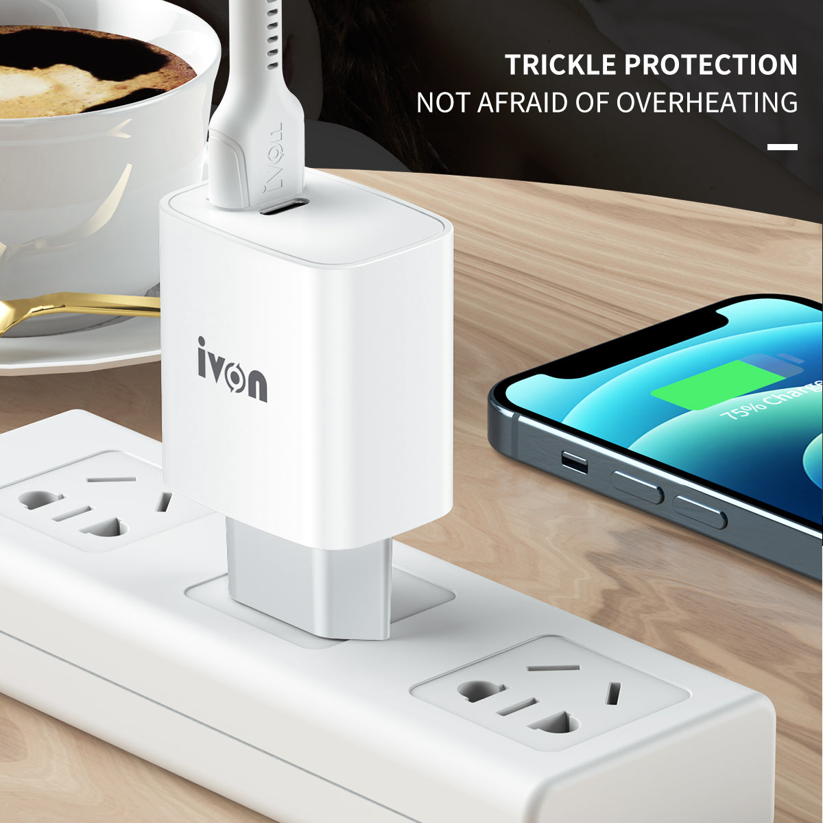IVON AD52 Portable 18W PD Charger Type-C + USB Dual Ports Power Adapter