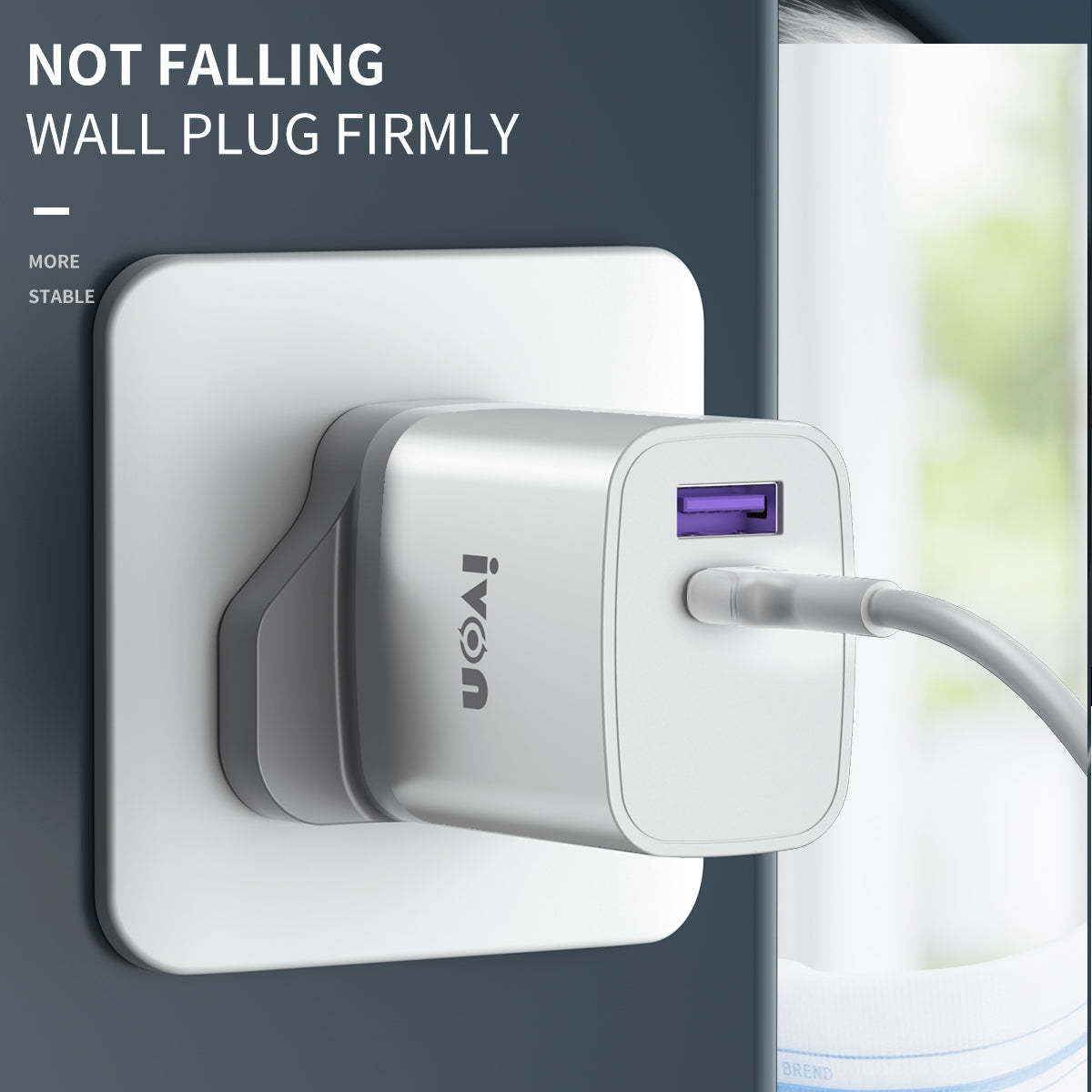 IVON AD52 Portable 18W PD Charger Type-C + USB Dual Ports Power Adapter