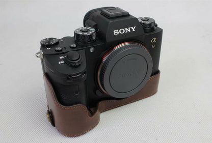 Half Camera PU Leather Protective Case for Sony ILCE-9 / A9 / A7RM3 A7RIII